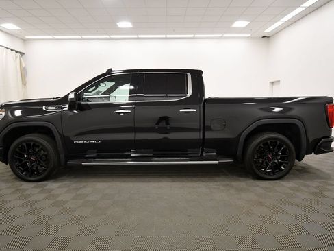 Used 2023 GMC Sierra 1500 Denali AWD/4WD image 4