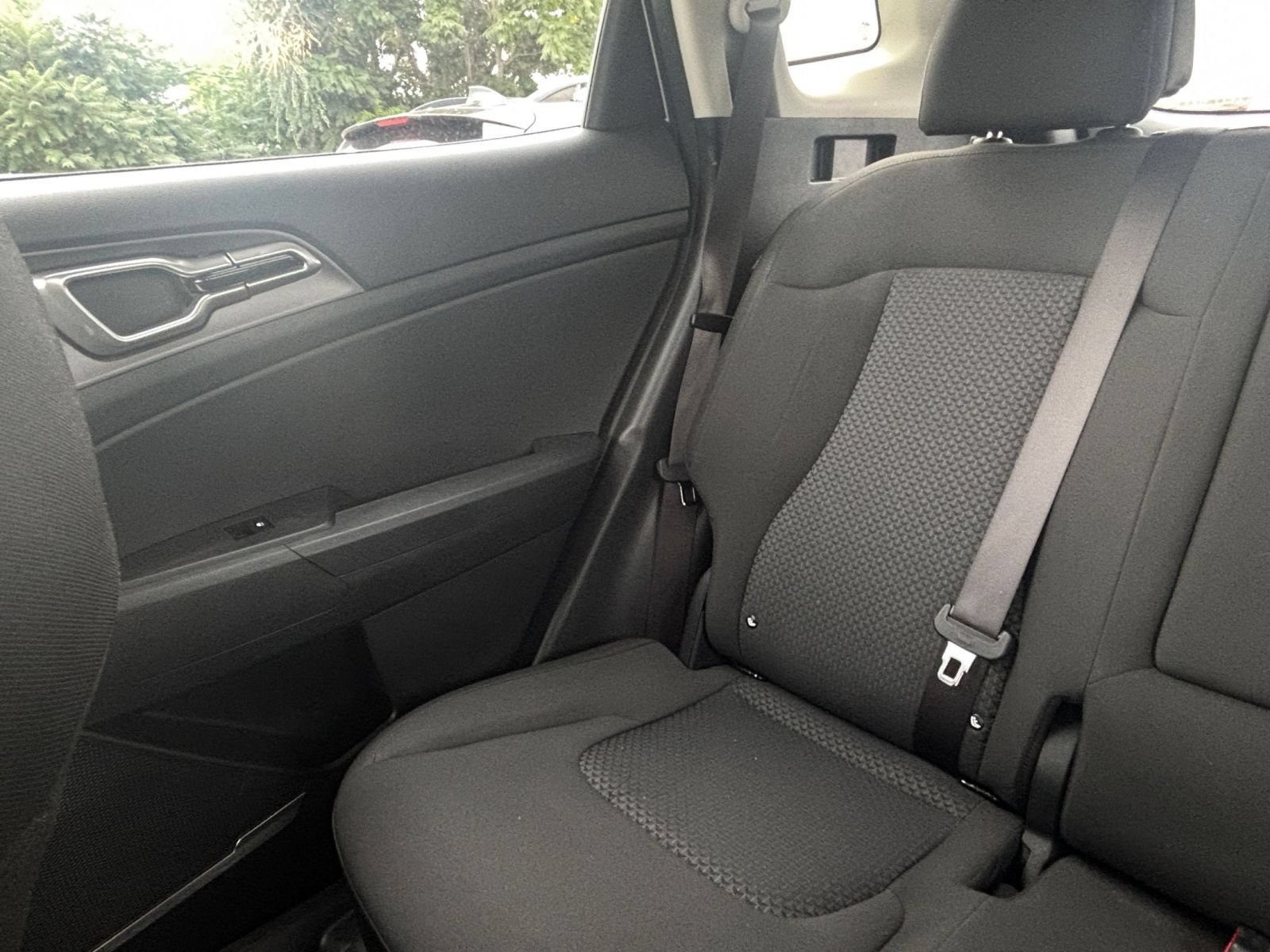Used 2026 Kia Sportage LX FWD image 36