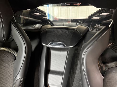 Used 2020 Chevrolet Corvette Stingray Preferred Cpe w/ 2LT Preferred Equipment Group RWD image 18