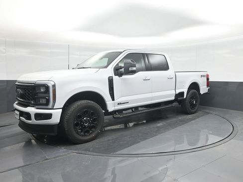 New 2026 Ford F250 Lariat w/ Black Appearance Package image 1