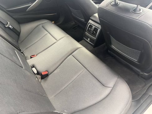 Used 2018 BMW 320i xDrive Sedan AWD/4WD image 23