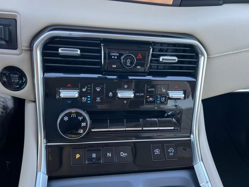 New 2026 Nissan Armada Platinum Reserve w/ Convenience Package image 4