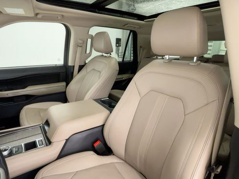 Certified 2024 Ford Expedition Max Limited image 23