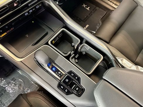 Used 2026 Lexus TX 350 AWD w/ Technology Package image 18