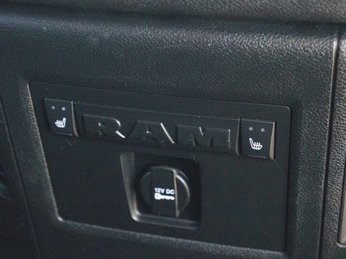 Used 2015 RAM 1500 Laramie w/ Convenience Group AWD/4WD image 35