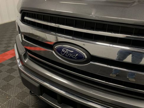 Used 2020 Ford F150 XLT image 8