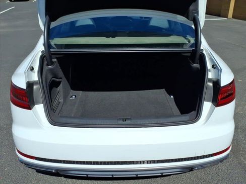 Used 2019 Audi A4 2.0T Premium w/ Convenience Package image 14