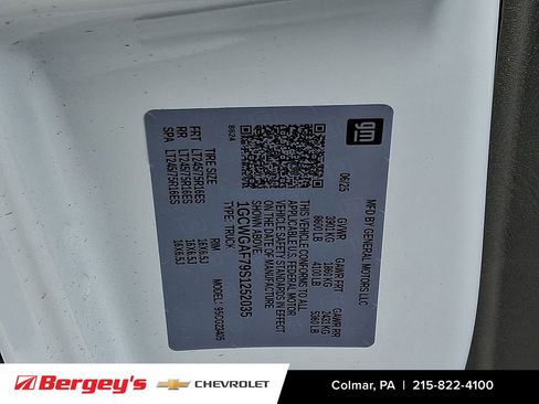 New 2025 Chevrolet Express 2500 w/ Driver Convenience Package RWD image 19