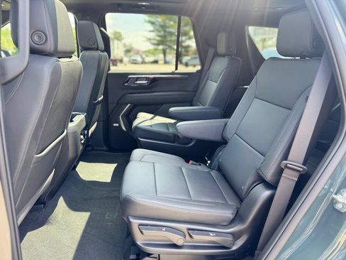 Used 2026 Chevrolet Tahoe Z71 w/ Comfort Package AWD/4WD image 26