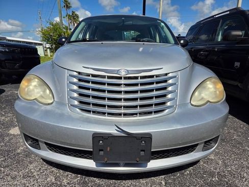 Used 2006 Chrysler PT Cruiser FWD image 2