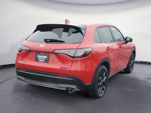 Used 2024 Honda HR-V Sport image 3