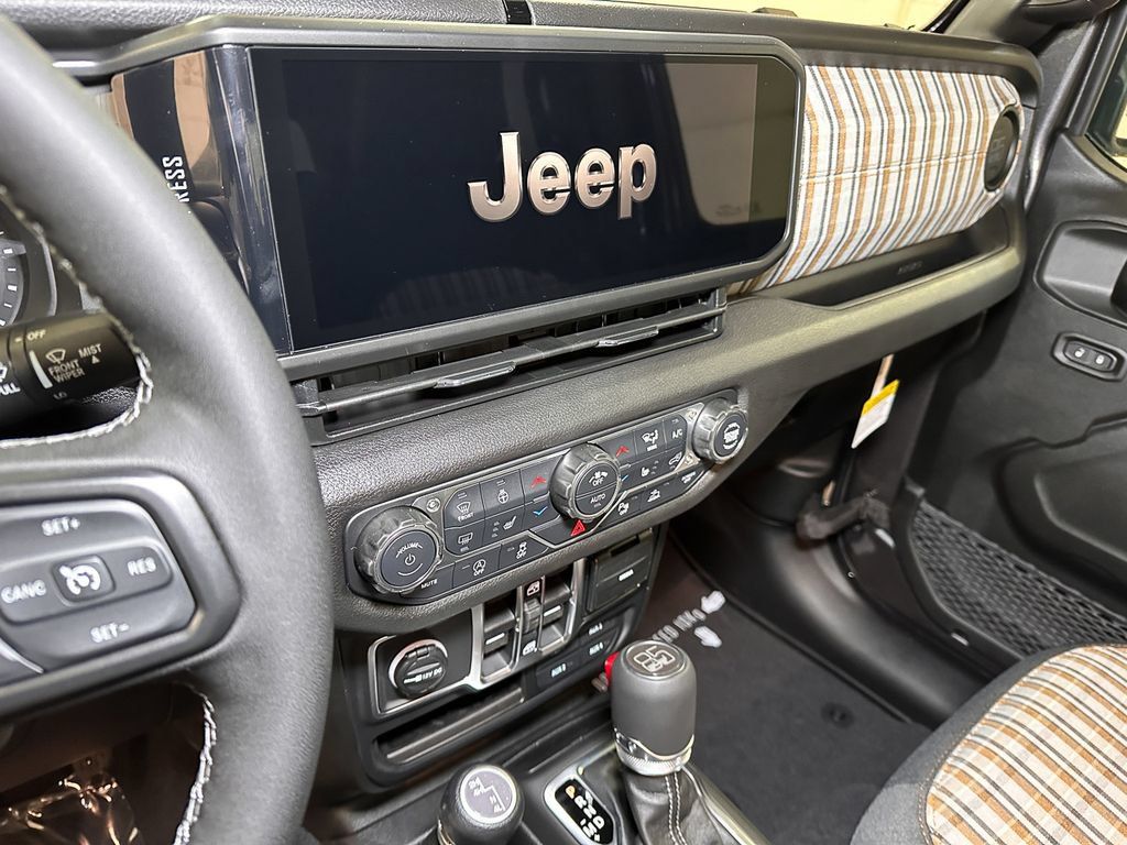 New 2026 Jeep Gladiator Sport AWD/4WD image 27