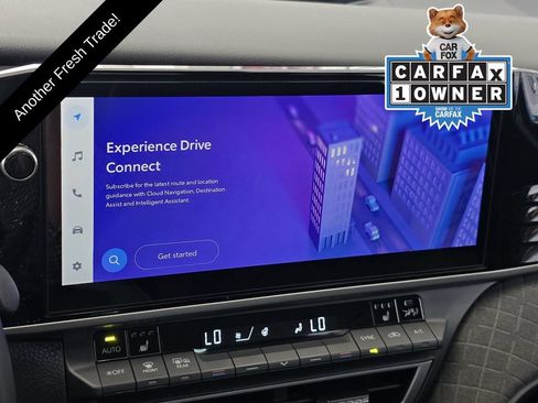 Used 2025 Toyota Camry XLE FWD image 13