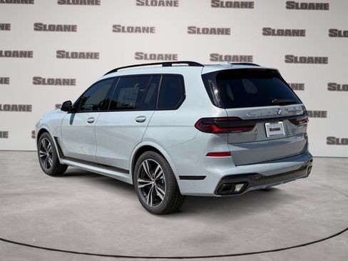 New 2027 BMW X7 xDrive40i w/ M Sport Package AWD/4WD image 3