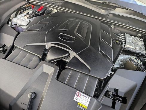 Used 2024 Porsche Cayenne image 44