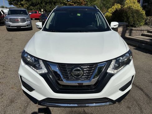 Used 2019 Nissan Rogue SV FWD image 11