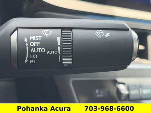 Used 2024 Lexus ES 350 w/ Premium Package FWD image 11