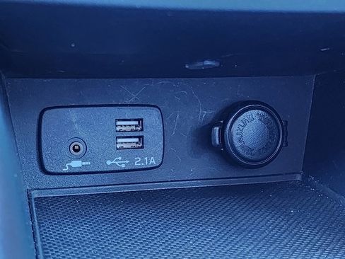 Certified 2023 Subaru Crosstrek 2.0i Premium image 13