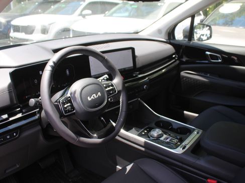 New 2026 Kia Carnival SX Prestige FWD image 29