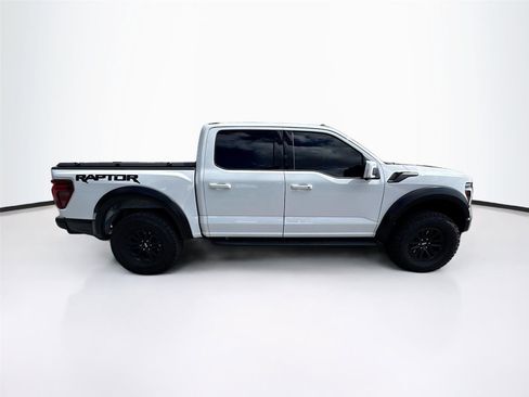 Used 2018 Ford F150 XLT image 6