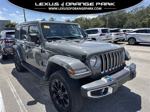 Used 2022 Jeep Wrangler Unlimited Sahara w/ Safety Group AWD/4WD image 1