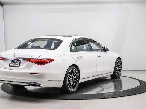 Used 2022 Mercedes-Benz S 500 4MATIC image 4