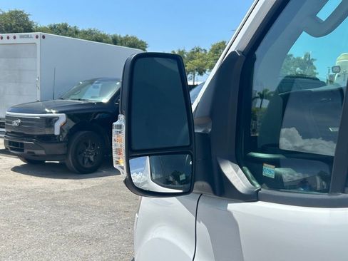 Certified 2024 Ford Transit 350 Low Roof image 17