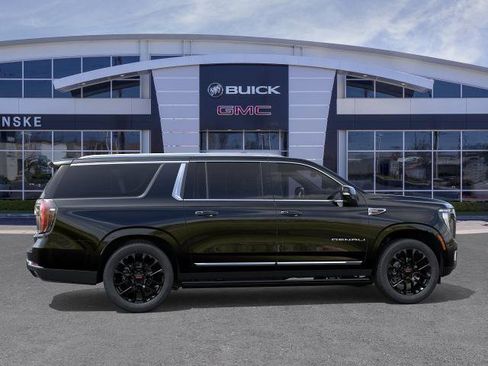 New 2026 GMC Yukon XL Denali w/ Sun & Power Step Package AWD/4WD image 5
