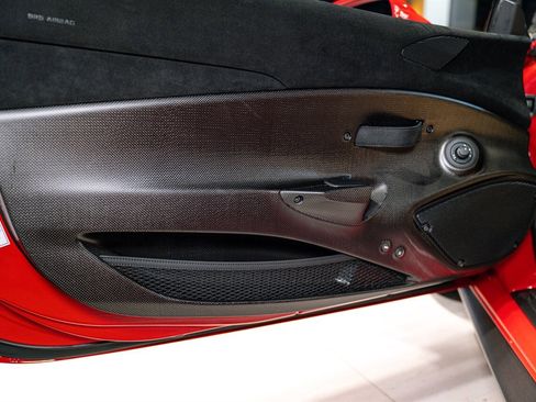 Used 2020 Ferrari 488 Pista Coupe image 12