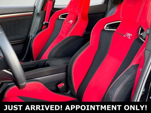 Used 2019 Honda Civic Type R image 9