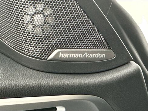 Used 2025 BMW i4 eDrive40 w/ Premium Package image 23