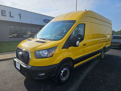 Used 2022 Ford Transit 250 148 High Roof Extended w/ Parcel Delivery Package RWD image 2