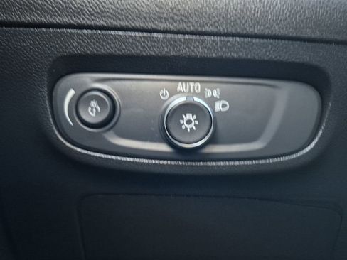 Used 2024 Buick Encore GX Sport Touring w/ Experience Buick Package image 25