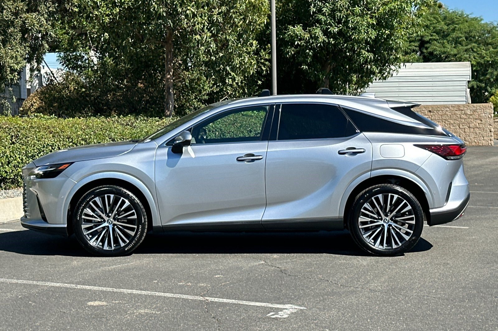 Certified 2025 Lexus RX 350 w/ Convenience Package AWD/4WD image 2