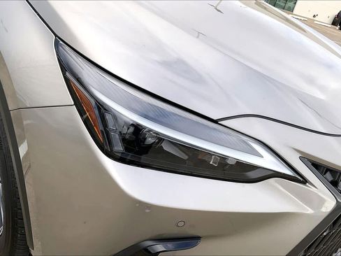 Used 2024 Lexus NX 250 FWD image 25