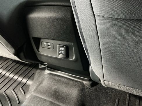 Used 2025 Nissan Frontier S w/ S Utility Package image 20