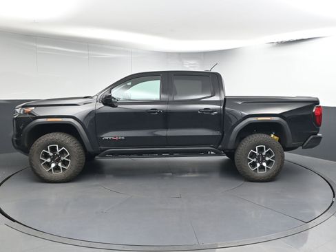 Used 2024 GMC Canyon AT4X image 5