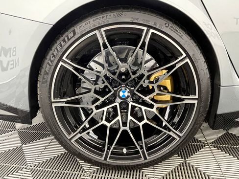Used 2025 BMW M3 Competition w/ Executive Package AWD/4WD image 16