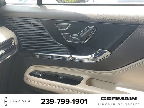 Certified 2021 Lincoln Corsair FWD image 28