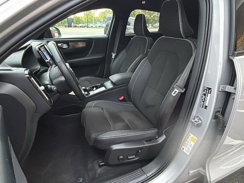 Used 2023 Volvo C40 P8 Recharge Plus AWD/4WD image 25