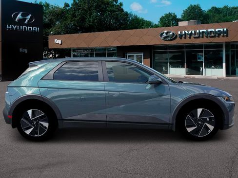 New 2026 Hyundai Ioniq 5 SEL image 9