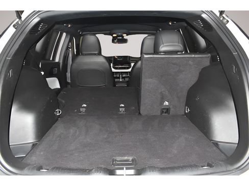 Used 2025 Jeep Compass Limited AWD/4WD image 12