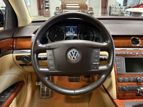 Used 2006 Volkswagen Phaeton V8 image 87