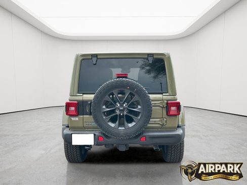 New 2025 Jeep Wrangler Sahara image 6
