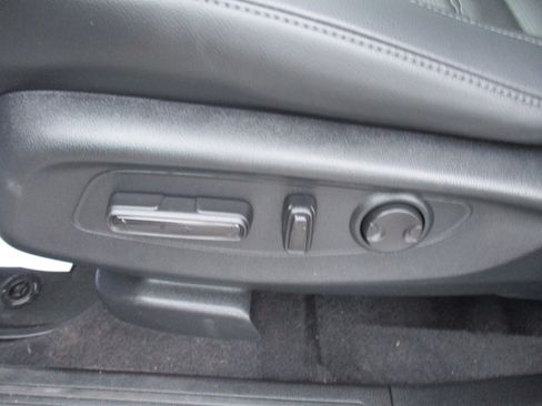 Certified 2023 Honda CR-V EX-L image 17