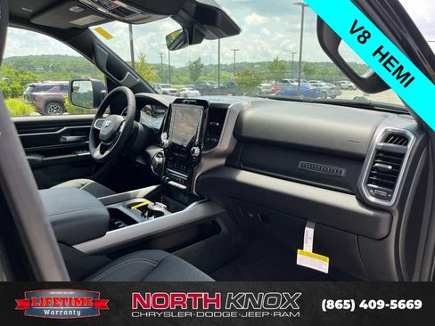 New 2026 RAM 1500 Big Horn AWD/4WD image 28