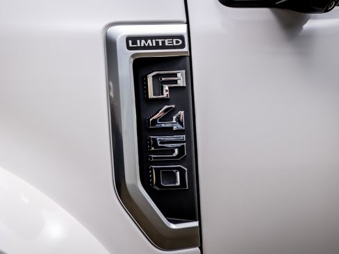 Used 2019 Ford F450 Limited image 26