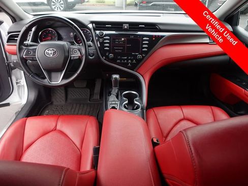 Certified 2019 Toyota Camry XSE w/ Accessory Appearance Package FWD image 4