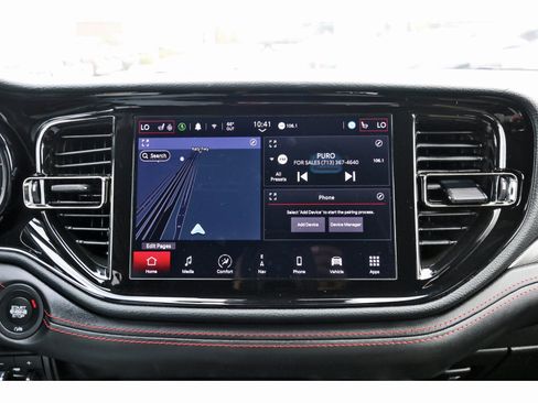 Used 2024 Dodge Durango GT image 25