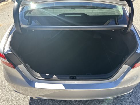 Used 2023 Toyota Camry XSE image 18